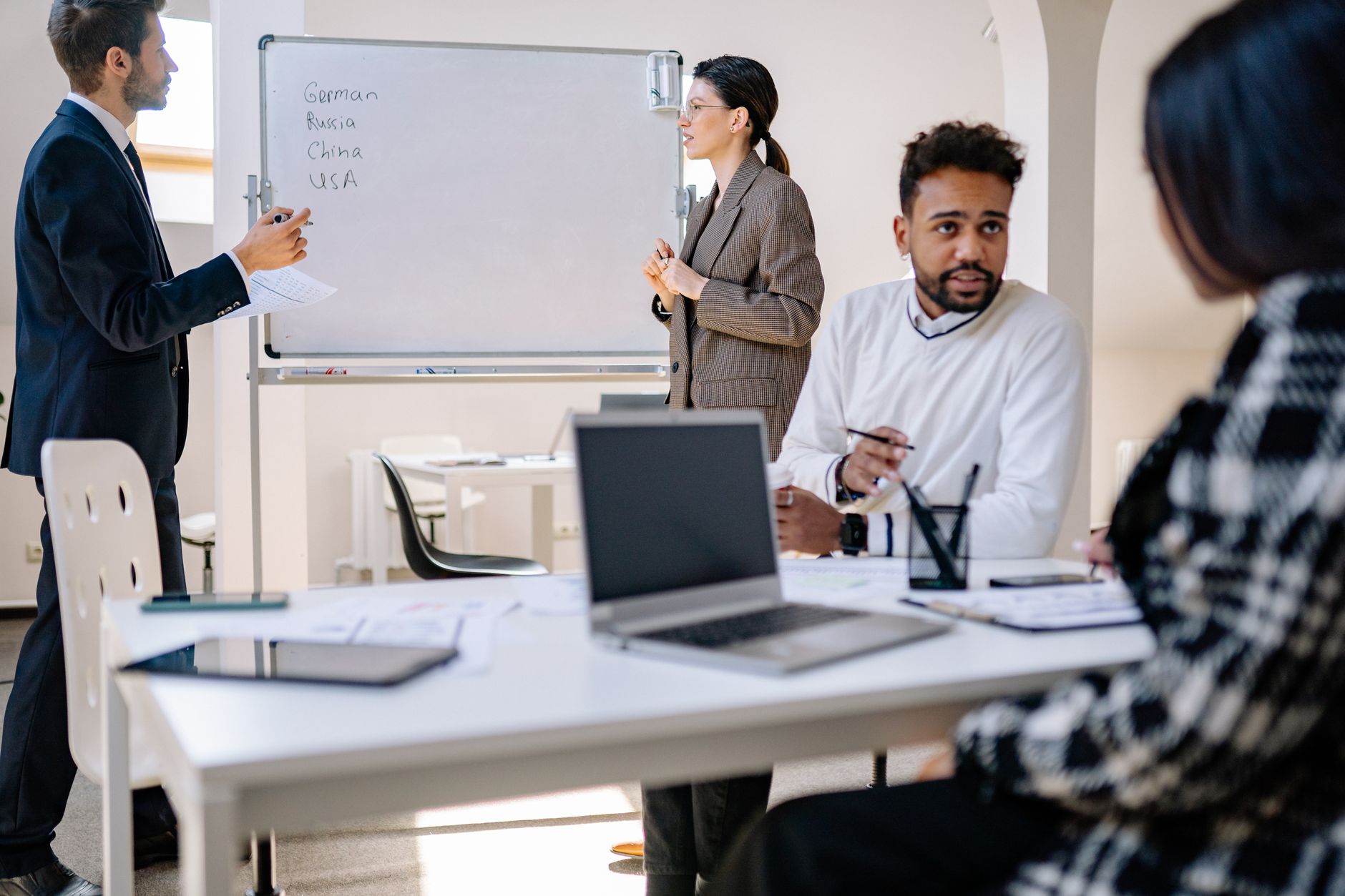 virtual meeting whiteboard remote developers brainstorming